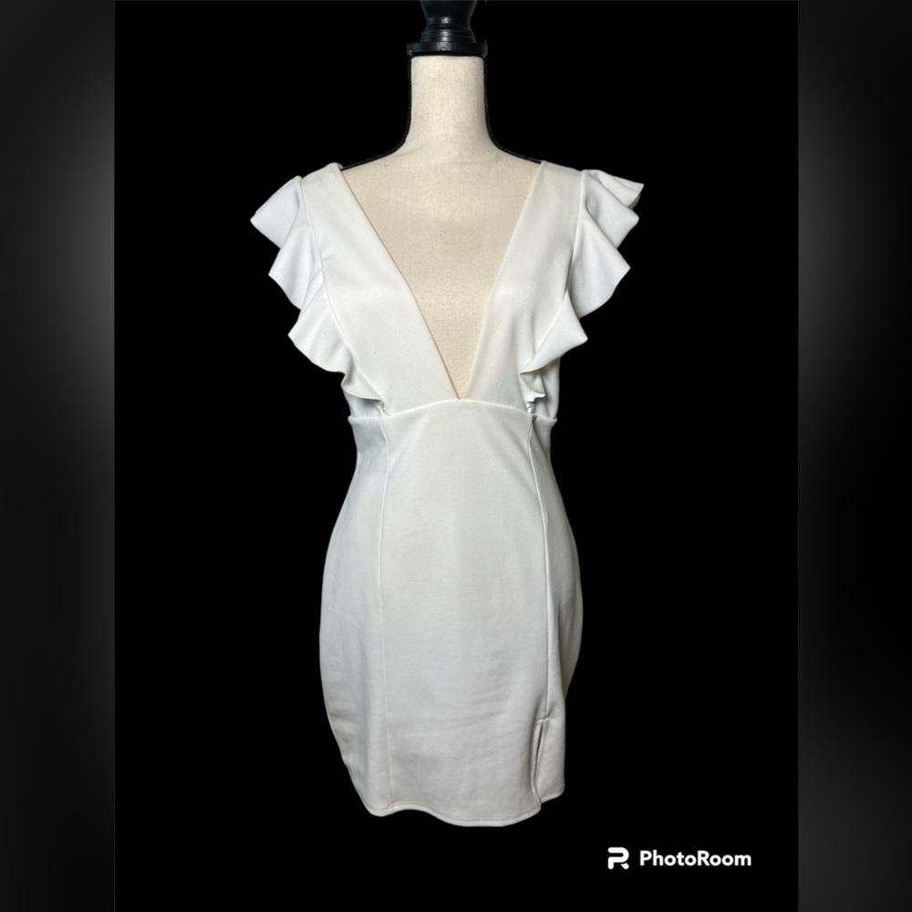 Lulu’s white deep v neck dress​​